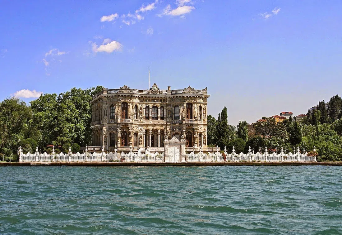 Küçüksu Pavilion (Küçüksu Kasrı), Istanbul